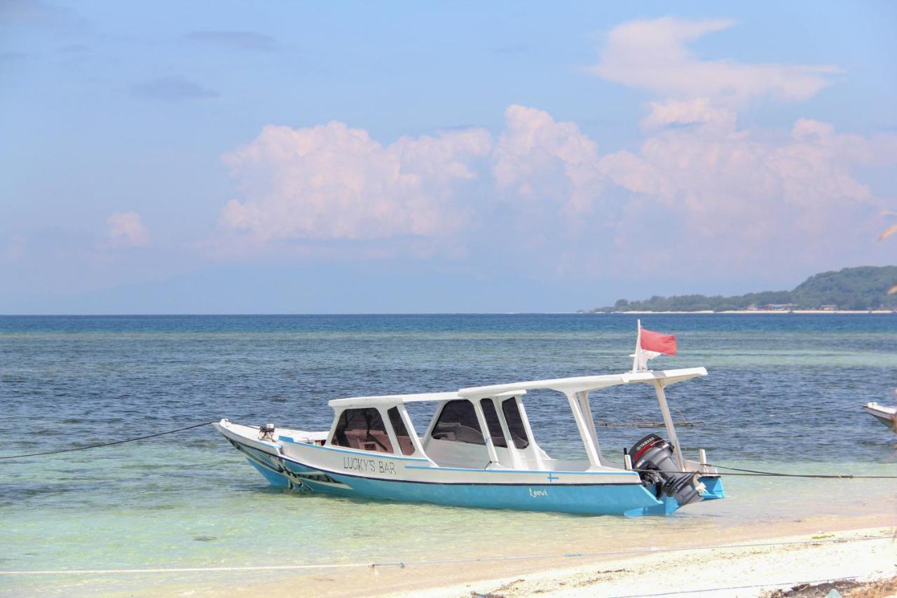Ostello Lucky'S Gili Air Esterno foto