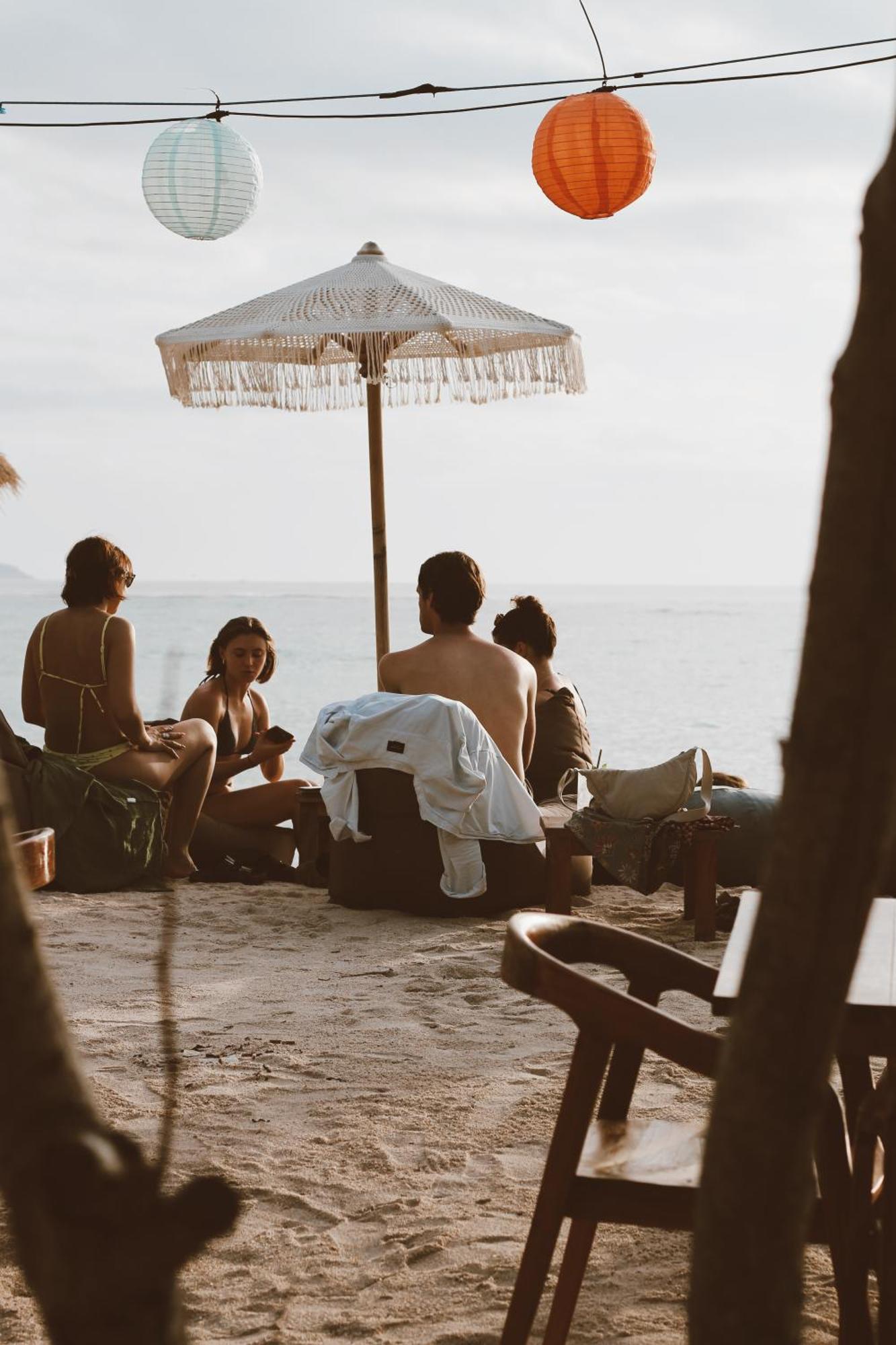 Ostello Lucky'S Gili Air Esterno foto