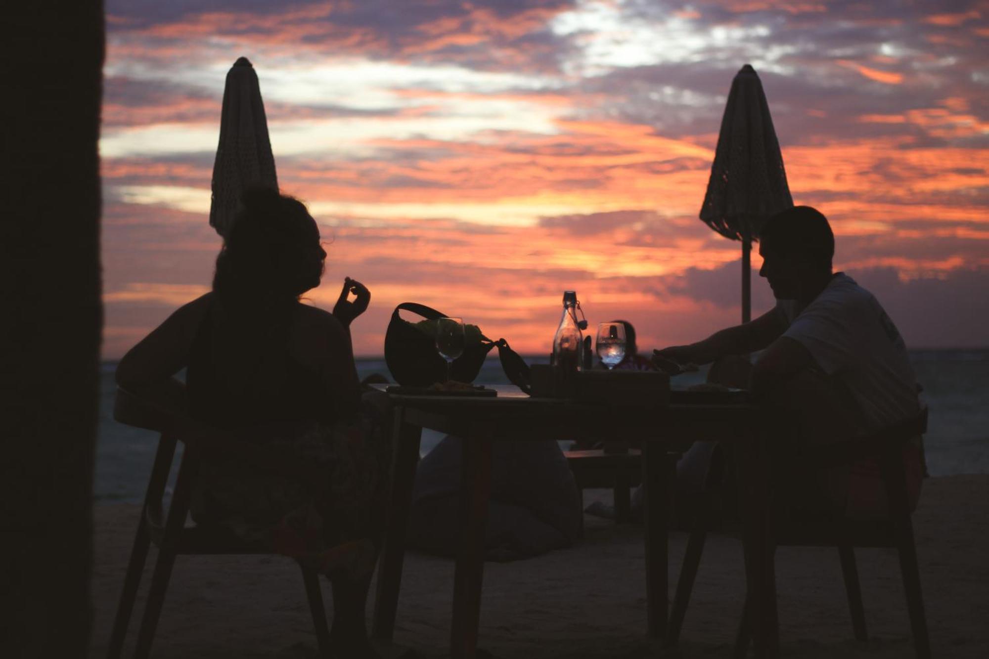 Ostello Lucky'S Gili Air Esterno foto